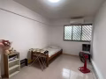 大牌 706 後港房間出租。可報地址，有空調 706 hougang ave 2