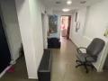 布莱德地铁站楼上普通房间