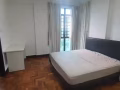 裕華園地鐵站旁公寓parc Oasis 有房間出租，無屋主，無中介費。