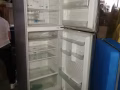 出售大冰箱一台，$100