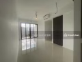 Hougang 全新公寓主人房