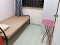 阿裕尼上段，靠近百美超市，普通房间出租  5upper   ALjunied  lane  sg  360005