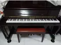 钢琴转让，保养很好，每年都有在调琴
