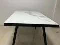 $280。九成新岩板餐桌 1.6米