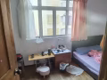 亚龙6巷有公寓普通房出租，可以住一个单人或者夫妻，报一个地址1200，报两个地址1300，水电网全包，可以煮饭，住8个人