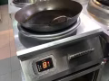 专业维修： 各种厨房设备,桌面火锅，工厂电力机械设备，电脑维修