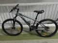 卖两辆自行车，山地自行车，捡漏的来，跟新的差不多，没有刮痕