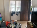裕廊东地铁站