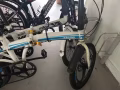 折叠自行车