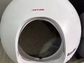 宠物玩具，猫砂盆，喂食器等等