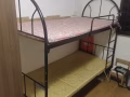 聯邦地鐵站附近有女床位出租