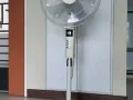 3台落地式风扇
