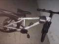 全新自行车，海军部自取130新币