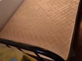出单人床