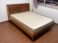 9.9新实木1.5X1.9双人床