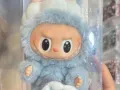 出鱼尾labubu一只