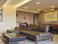 1.搬家，存皮黑色沙发，9.5成新，$150，送茶几  2.餐桌免费送  3.衣柜9.5成新，超级好的木料$20  后港