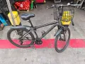 九成新自行车  还有一部红米手机加一个充电宝一块拿150不议价