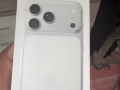 17pm白色