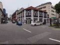 靠近劳明达+惹兰勿刹+花啦公园三个地铁站有男女床位包水电网冷气四人间不抽烟少做饭不打呼噜可报地址