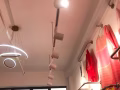 白菜价，服装店的射灯12个，25瓦，有配套的轨道