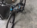 湖畔附近八九成新自行车