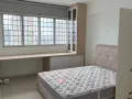 裕廊东地铁站附近男女生床位，可以煮，包水电冷气，洗衣服不限制，屋子干净有人收拾，事多的勿扰