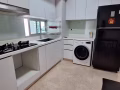 Eight Riversuites 公寓高层整屋出租