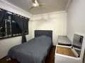 靠近兀兰地铁站，夫妻房出租