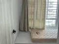 Queenstown, 女皇镇  Blk 39A  普通房，近MRT，商场和学校