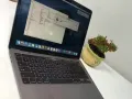 MacBook  Pro