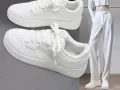 100%全新鞋，适合学生或者喜欢运动鞋的女生