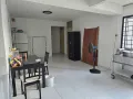 招男搭房。小隔间靠近海军部地铁站，兀兰工业区