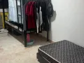 湖畔地铁站，走路6 ､7分钟，招男床位搭房，夫妻间，隔间本屋制造业，空调房，可煮饭
