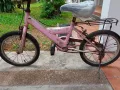 小孩脚踏车