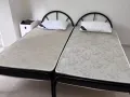黑色单人铁床
