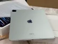 2022 款 iPad Pro 12.9 128gb Wi-Fi +移动蜂窝网络