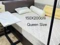 地铁丹戎巴葛走路3分钟有普通房/小房和床位招租 3米长窗户 报本屋地址 没有限制使用电器
