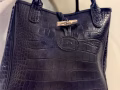 LONGCHAMP（珑骧）鳄鱼纹手提包
