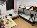 全岛最低，近文庆地铁站，走路4分钟普通房三人间，服务业本屋地址。