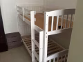 9成新上下木床出售