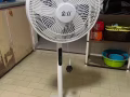 金文泰地铁站附近退房处理二手立式和台式风扇多台！随时可以自取！白菜价处理！！