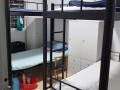 高文，后港附近地铁站大牌530118有女生床位450,,报任何地址 86692311