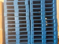 【工廠清貨】九成新藍色塑料托盤（Plastic Pallet）低價出售